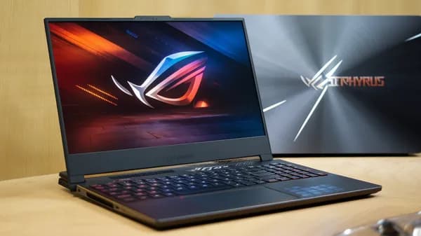 Why the Asus Zephyrus G16 2025 is a Travel-Friendly Powerhouse (and Where It Fumbles) Cover